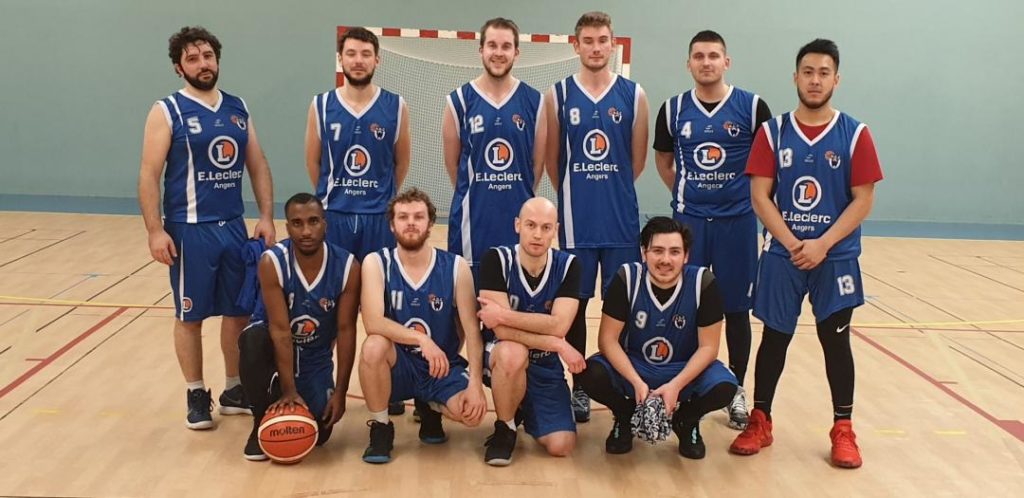 SENIORS MASCULIN